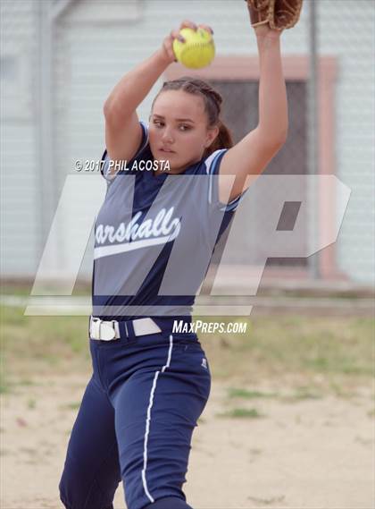 Thumbnail 3 in Marshall vs Franklin photogallery.