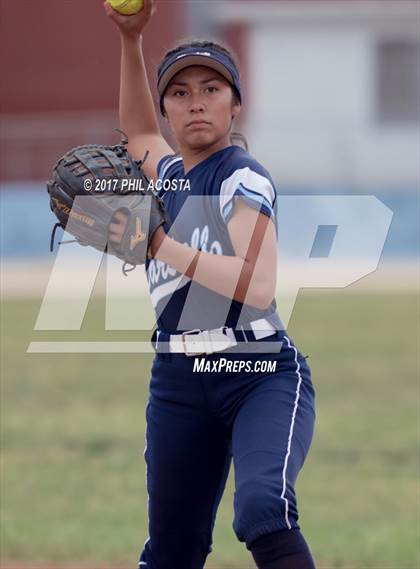 Thumbnail 2 in Marshall vs Franklin photogallery.
