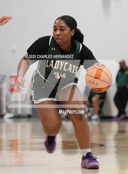 Thumbnail 1 in Brea Olinda vs. Mira Costa (Mira Costa Classic) photogallery.