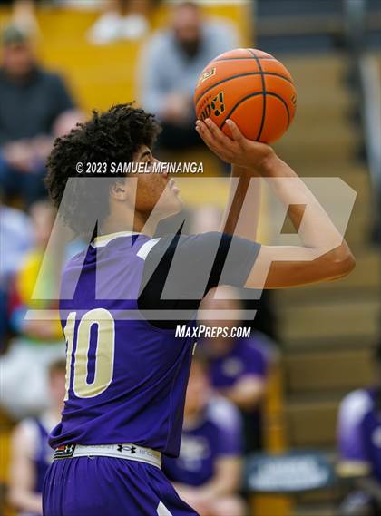 Thumbnail 2 in Grand Island @ Lincoln Northeast photogallery.