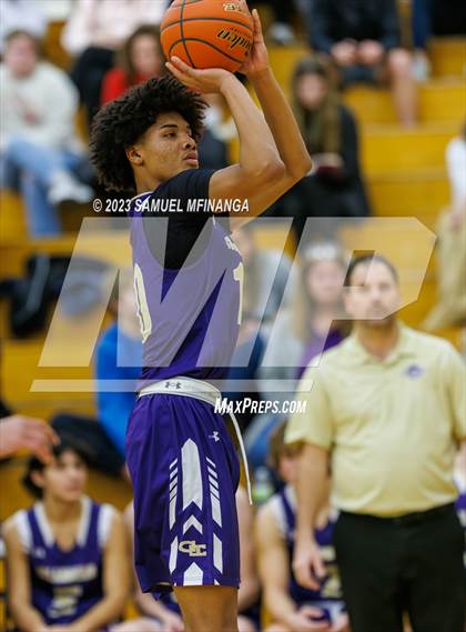 Thumbnail 3 in Grand Island @ Lincoln Northeast photogallery.