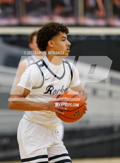 Thumbnail 2 in Grand Island @ Lincoln Northeast photogallery.