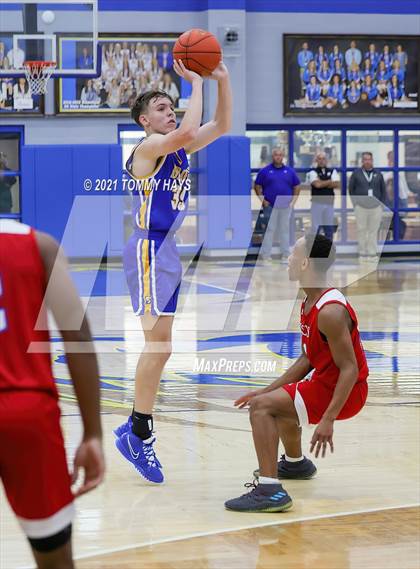 Thumbnail 3 in Lake Country Christian @ Brock photogallery.