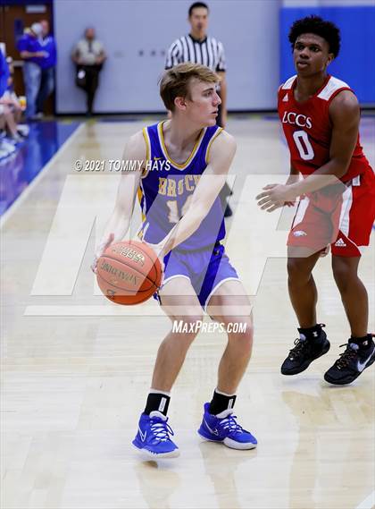 Thumbnail 1 in Lake Country Christian @ Brock photogallery.