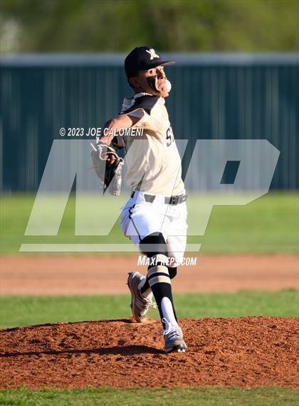 Thumbnail 2 in Veterans Memorial @ Seguin photogallery.