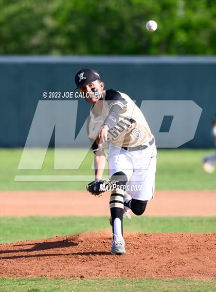 Thumbnail 3 in Veterans Memorial @ Seguin photogallery.