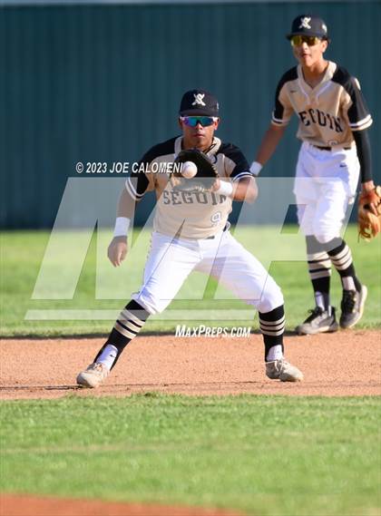 Thumbnail 3 in Veterans Memorial @ Seguin photogallery.