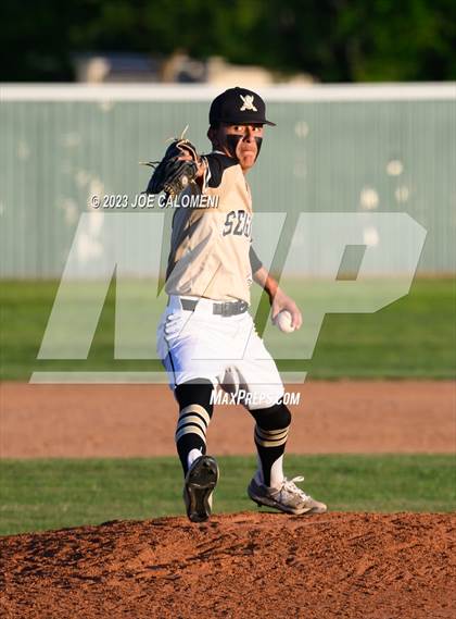 Thumbnail 1 in Veterans Memorial @ Seguin photogallery.