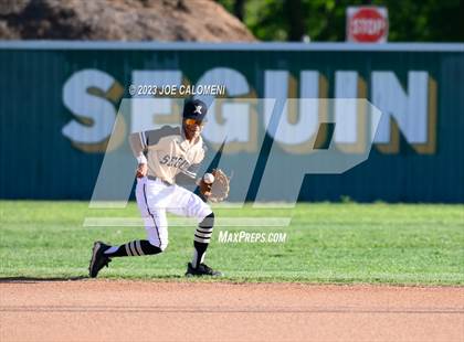 Thumbnail 2 in Veterans Memorial @ Seguin photogallery.