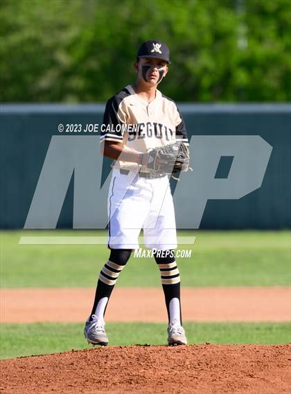 Thumbnail 3 in Veterans Memorial @ Seguin photogallery.