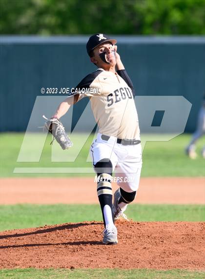 Thumbnail 1 in Veterans Memorial @ Seguin photogallery.