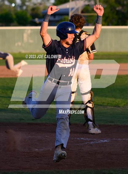 Thumbnail 3 in Veterans Memorial @ Seguin photogallery.