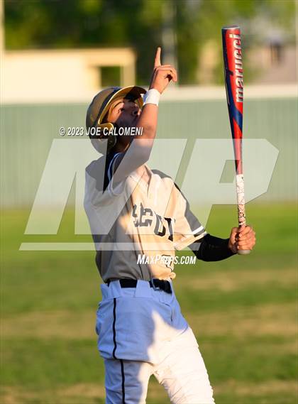 Thumbnail 2 in Veterans Memorial @ Seguin photogallery.