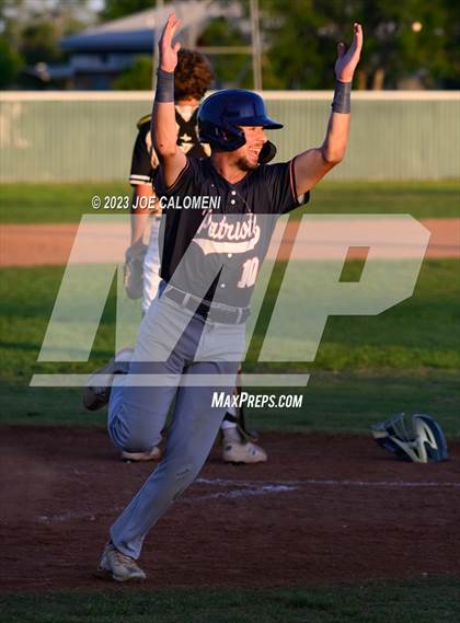 Thumbnail 1 in Veterans Memorial @ Seguin photogallery.