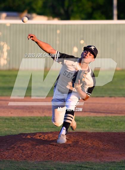 Thumbnail 3 in Veterans Memorial @ Seguin photogallery.