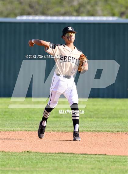 Thumbnail 3 in Veterans Memorial @ Seguin photogallery.