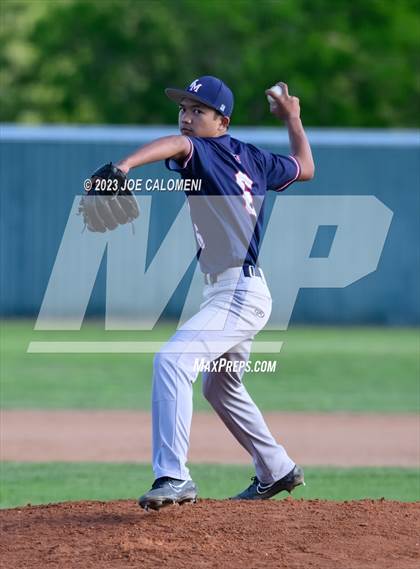 Thumbnail 1 in Veterans Memorial @ Seguin photogallery.