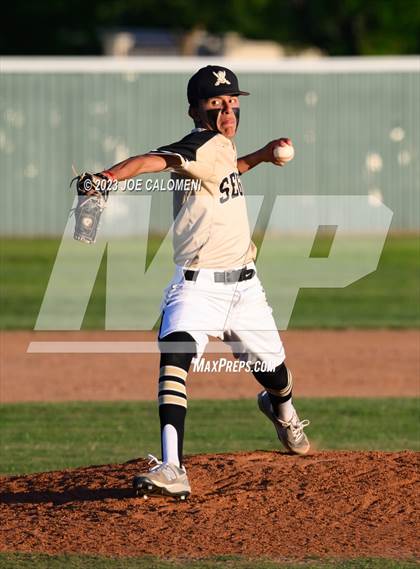 Thumbnail 3 in Veterans Memorial @ Seguin photogallery.