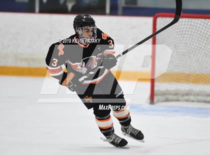 Thumbnail 2 in Watertown/Pomperaug vs. Branford (SCC/SWC D2 Final) photogallery.