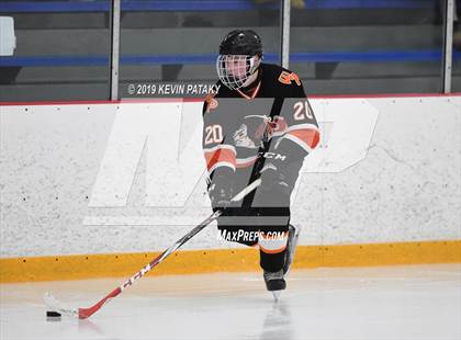Thumbnail 2 in Watertown/Pomperaug vs. Branford (SCC/SWC D2 Final) photogallery.