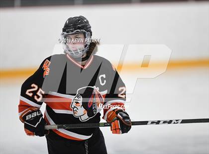 Thumbnail 2 in Watertown/Pomperaug vs. Branford (SCC/SWC D2 Final) photogallery.