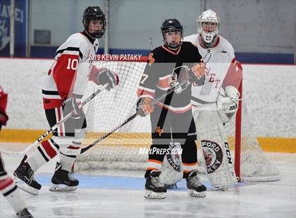 Thumbnail 2 in Watertown/Pomperaug vs. Branford (SCC/SWC D2 Final) photogallery.