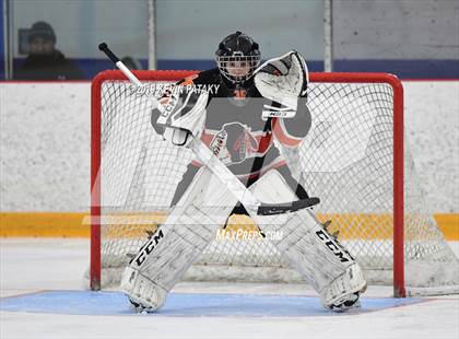 Thumbnail 1 in Watertown/Pomperaug vs. Branford (SCC/SWC D2 Final) photogallery.
