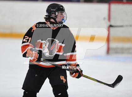 Thumbnail 1 in Watertown/Pomperaug vs. Branford (SCC/SWC D2 Final) photogallery.