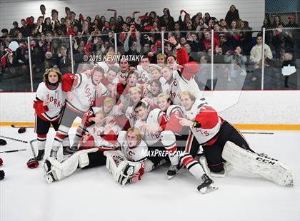 Thumbnail 2 in Watertown/Pomperaug vs. Branford (SCC/SWC D2 Final) photogallery.