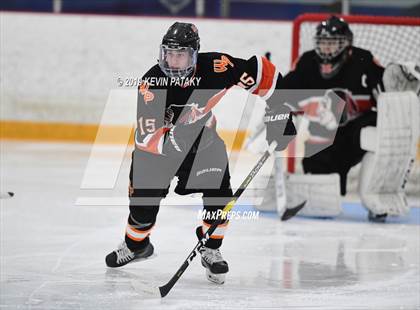 Thumbnail 2 in Watertown/Pomperaug vs. Branford (SCC/SWC D2 Final) photogallery.