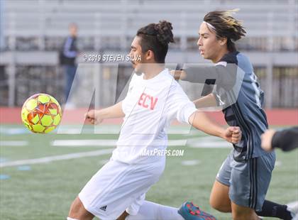 Thumbnail 3 in Canyon Crest Academy vs. El Cajon Valley (Grossmont Holiday Tournament) photogallery.