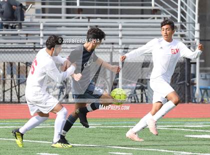 Thumbnail 2 in Canyon Crest Academy vs. El Cajon Valley (Grossmont Holiday Tournament) photogallery.