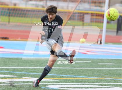 Thumbnail 3 in Canyon Crest Academy vs. El Cajon Valley (Grossmont Holiday Tournament) photogallery.