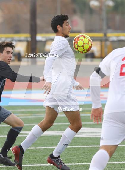 Thumbnail 2 in Canyon Crest Academy vs. El Cajon Valley (Grossmont Holiday Tournament) photogallery.