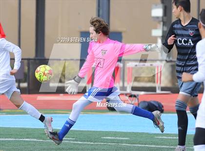 Thumbnail 3 in Canyon Crest Academy vs. El Cajon Valley (Grossmont Holiday Tournament) photogallery.
