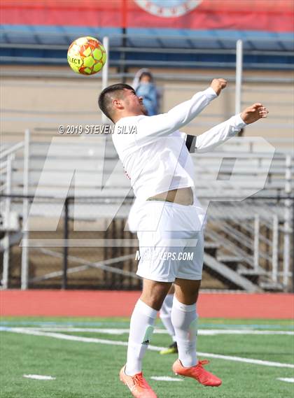Thumbnail 1 in Canyon Crest Academy vs. El Cajon Valley (Grossmont Holiday Tournament) photogallery.