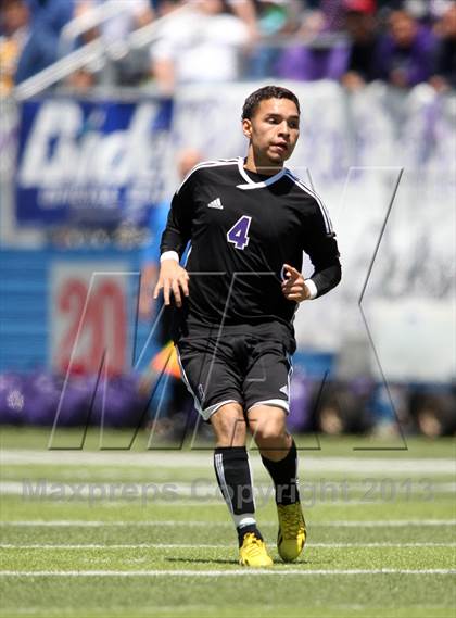 Thumbnail 2 in Del Valle vs. University (UIL 4A Final) photogallery.
