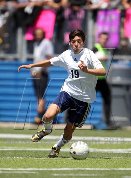 Thumbnail 3 in Del Valle vs. University (UIL 4A Final) photogallery.