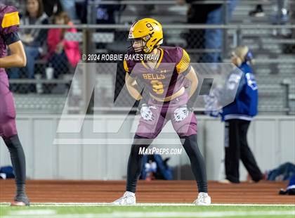 Thumbnail 2 in Blooming Grove vs. Bells (UIL 3A Division II Bi-District Playoff) photogallery.