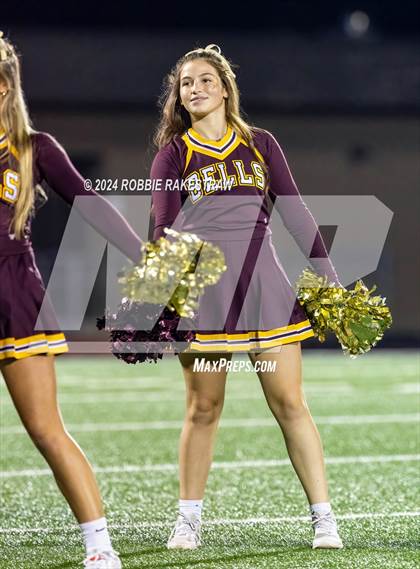 Thumbnail 3 in Blooming Grove vs. Bells (UIL 3A Division II Bi-District Playoff) photogallery.