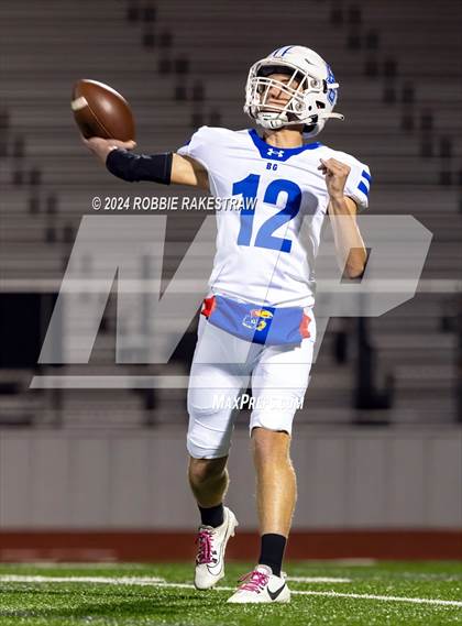 Thumbnail 3 in Blooming Grove vs. Bells (UIL 3A Division II Bi-District Playoff) photogallery.