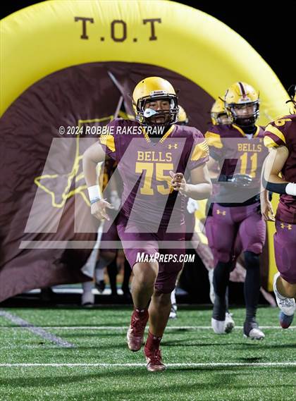 Thumbnail 2 in Blooming Grove vs. Bells (UIL 3A Division II Bi-District Playoff) photogallery.
