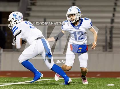 Thumbnail 3 in Blooming Grove vs. Bells (UIL 3A Division II Bi-District Playoff) photogallery.