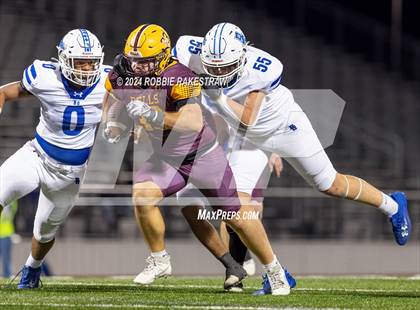 Thumbnail 2 in Blooming Grove vs. Bells (UIL 3A Division II Bi-District Playoff) photogallery.
