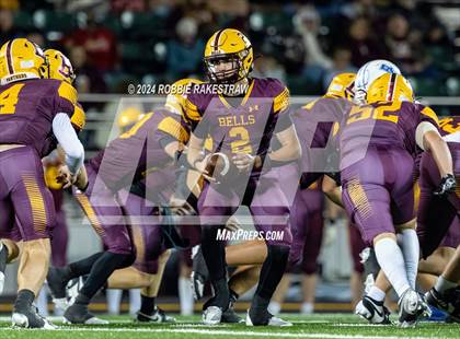 Thumbnail 1 in Blooming Grove vs. Bells (UIL 3A Division II Bi-District Playoff) photogallery.