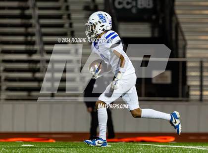 Thumbnail 3 in Blooming Grove vs. Bells (UIL 3A Division II Bi-District Playoff) photogallery.