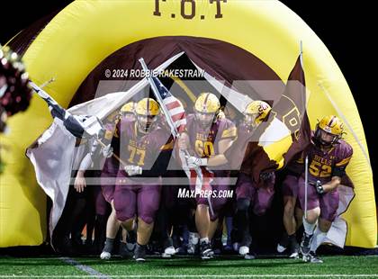 Thumbnail 3 in Blooming Grove vs. Bells (UIL 3A Division II Bi-District Playoff) photogallery.