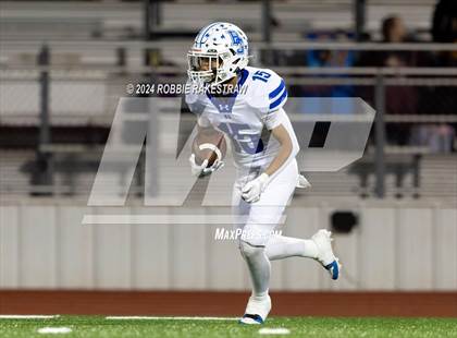 Thumbnail 3 in Blooming Grove vs. Bells (UIL 3A Division II Bi-District Playoff) photogallery.