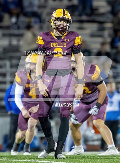 Thumbnail 1 in Blooming Grove vs. Bells (UIL 3A Division II Bi-District Playoff) photogallery.