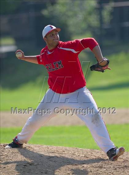 Thumbnail 2 in Salem vs. Chelmsford (11th Annual Dick Scanlon Memorial Tournament) photogallery.